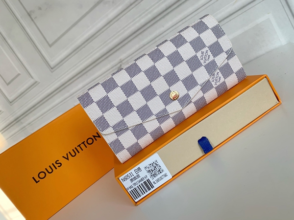 LVコピーウォレット全体デザイン